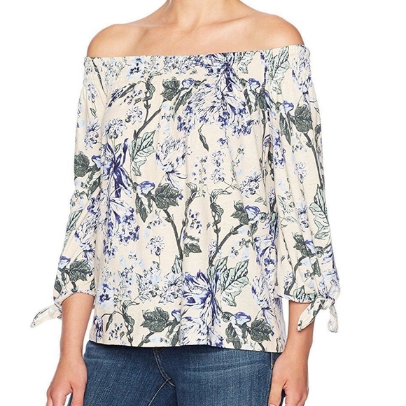 Lucky Brand Tops - Lucky Brand Off the Shoulder Floral Top - S